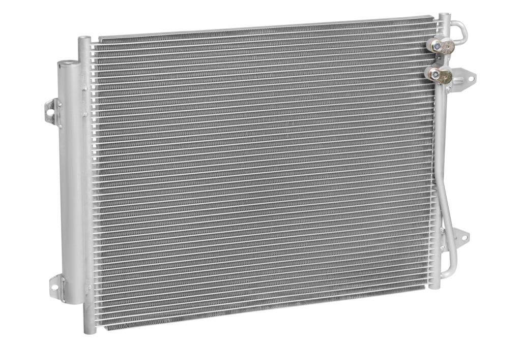 Радиатор кондиционера PASSAT B6 1.6i / 2.0FSi / 1.4TSi / 2.0TDi / 1.9D (05-) С Р